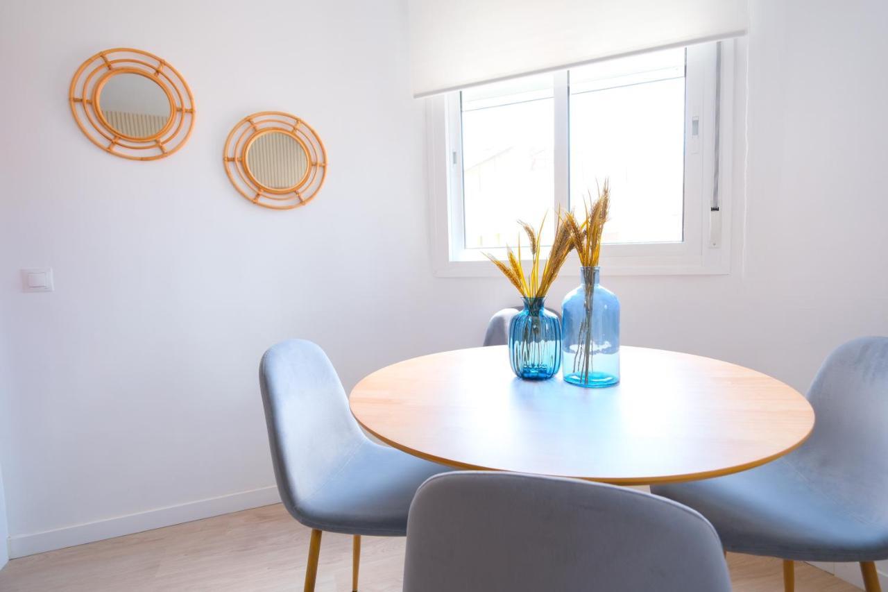 Lovely Apartment مالقة المظهر الخارجي الصورة