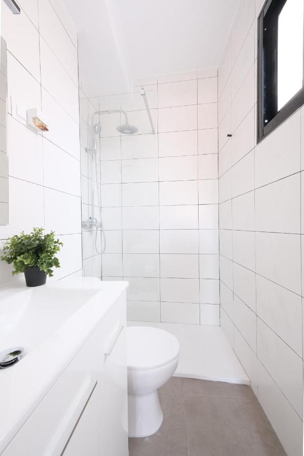 Lovely Apartment مالقة المظهر الخارجي الصورة