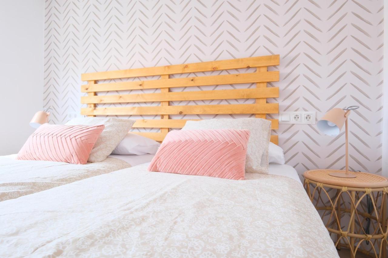 Lovely Apartment مالقة المظهر الخارجي الصورة