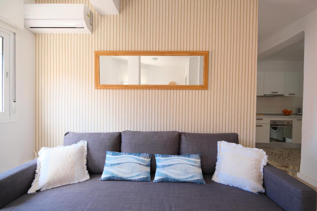 Lovely Apartment مالقة المظهر الخارجي الصورة
