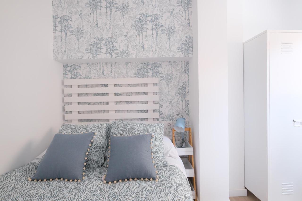 Lovely Apartment مالقة المظهر الخارجي الصورة