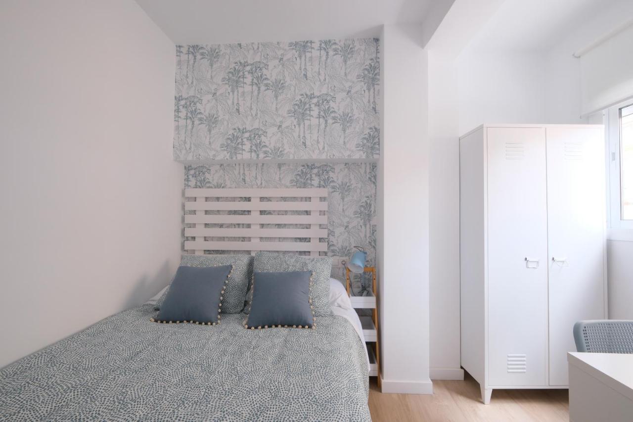 Lovely Apartment مالقة المظهر الخارجي الصورة